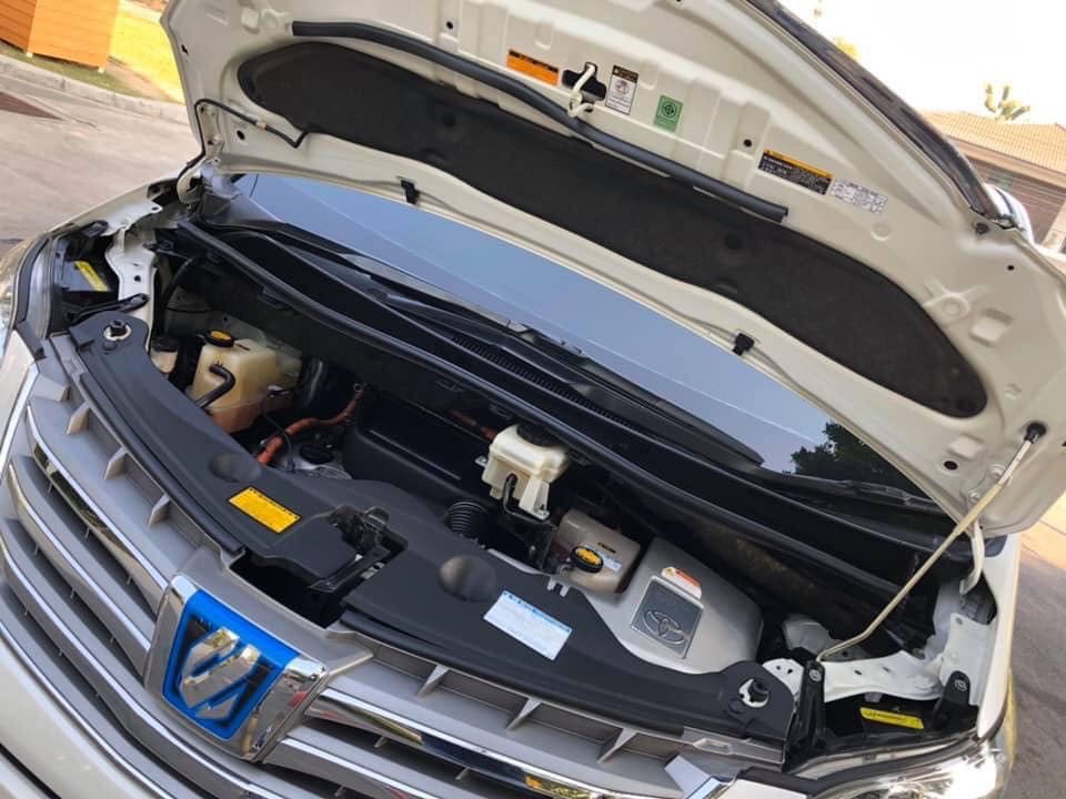 Toyota Alphard 2.4E-Four Hybrid ปี2013 (รูปที่ 20)