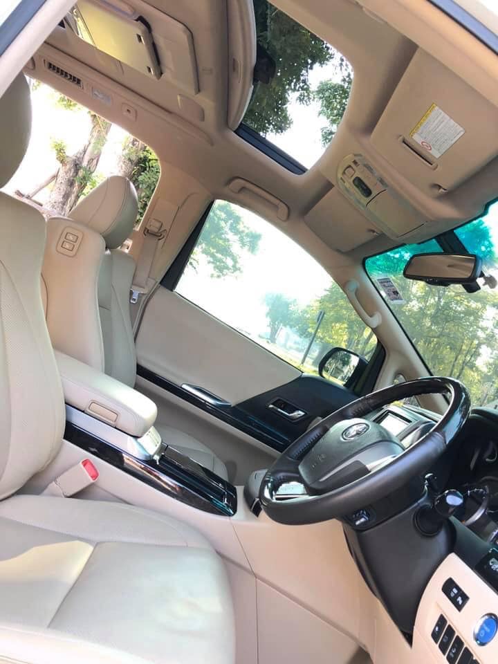 Toyota Alphard 2.4E-Four Hybrid ปี2013 (รูปที่ 8)