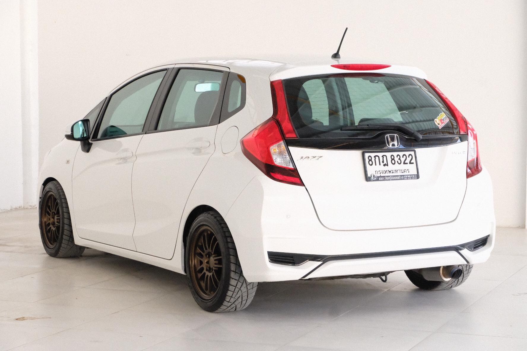Honda Jazz GK ปี 2018 สีขาว (รูปที่ 7)
