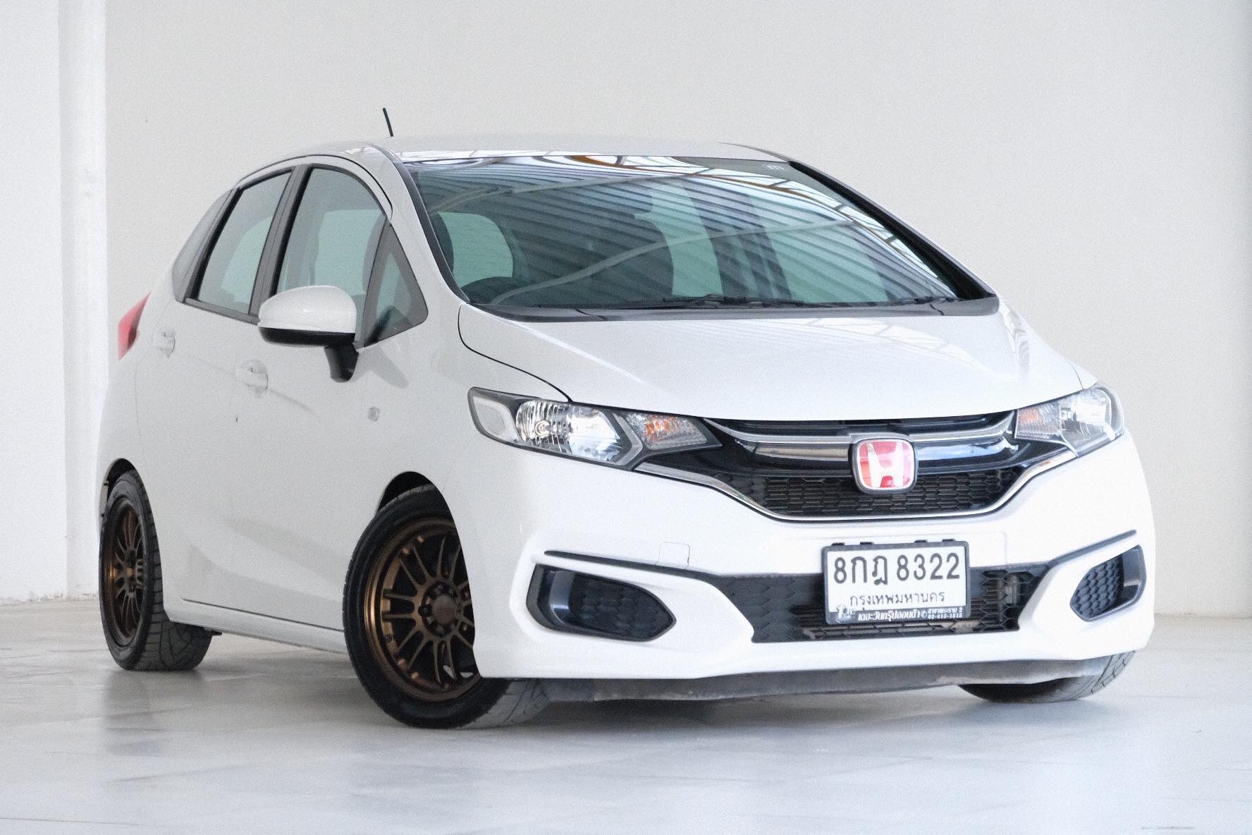 Honda Jazz GK ปี 2018 สีขาว