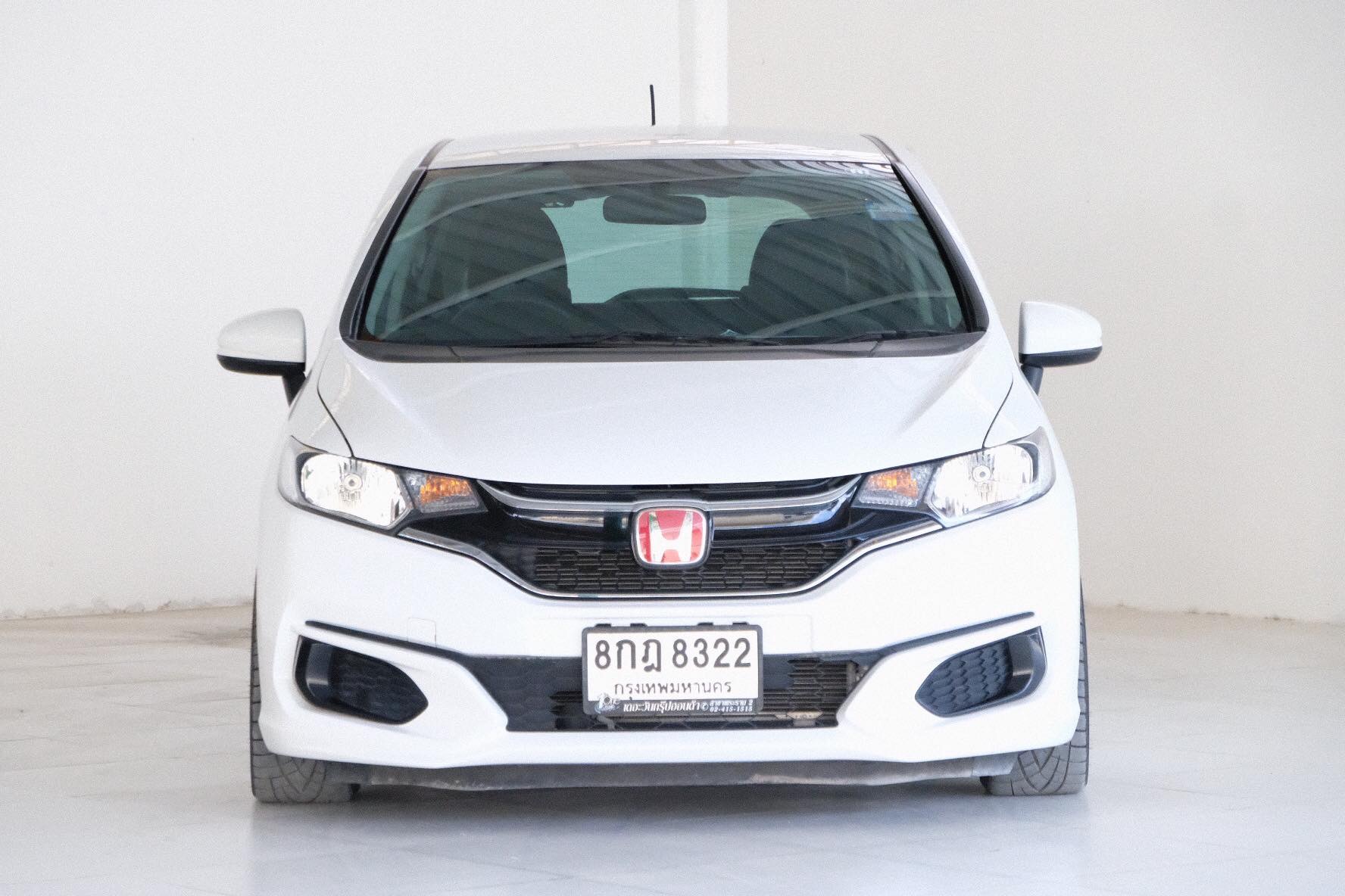 Honda Jazz GK ปี 2018 สีขาว (รูปที่ 3)