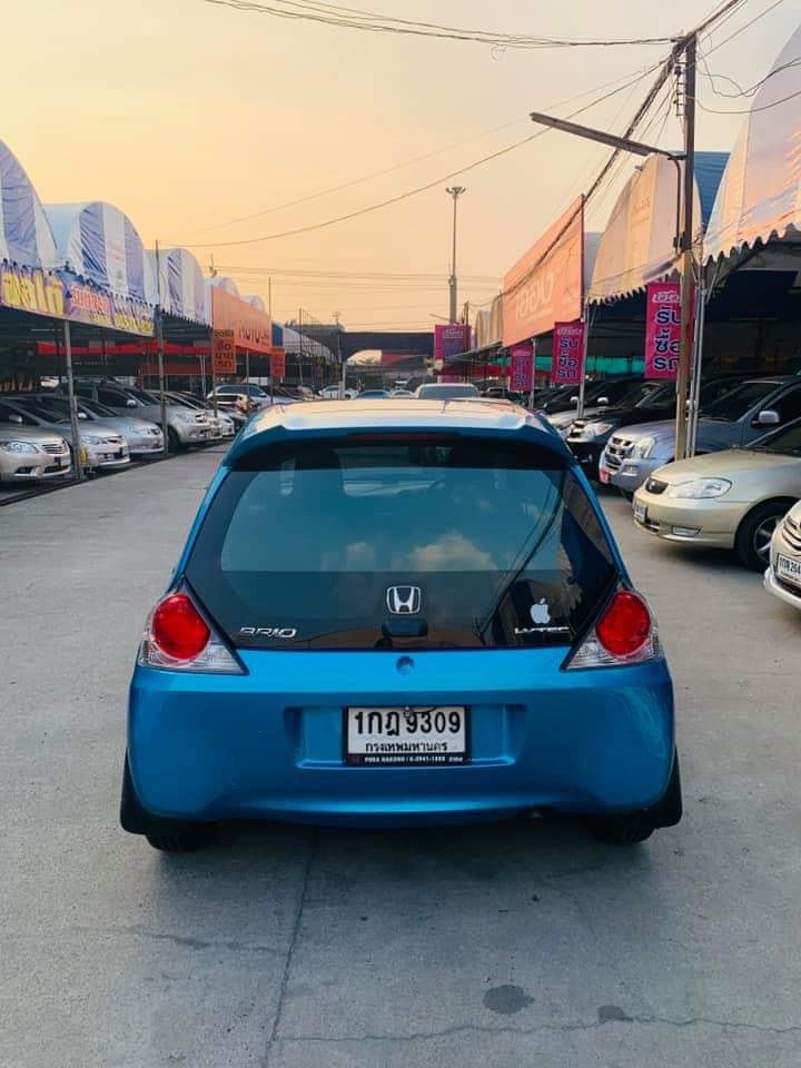 Honda Brio ปี 2012 สีฟ้า (รูปที่ 5)