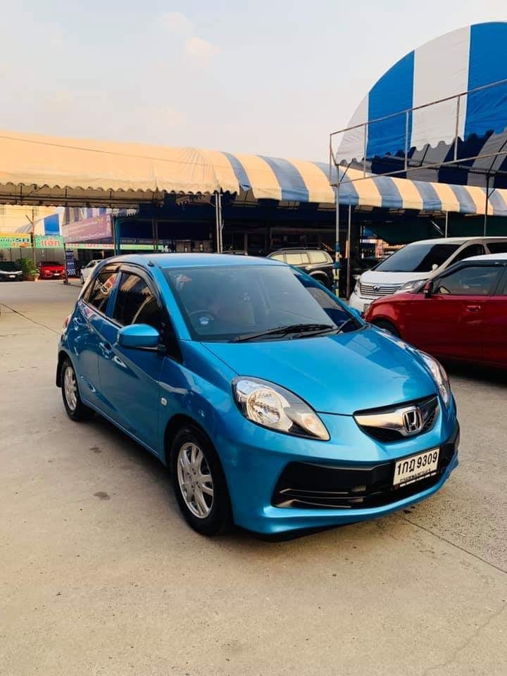 Honda Brio ปี 2012 สีฟ้า
