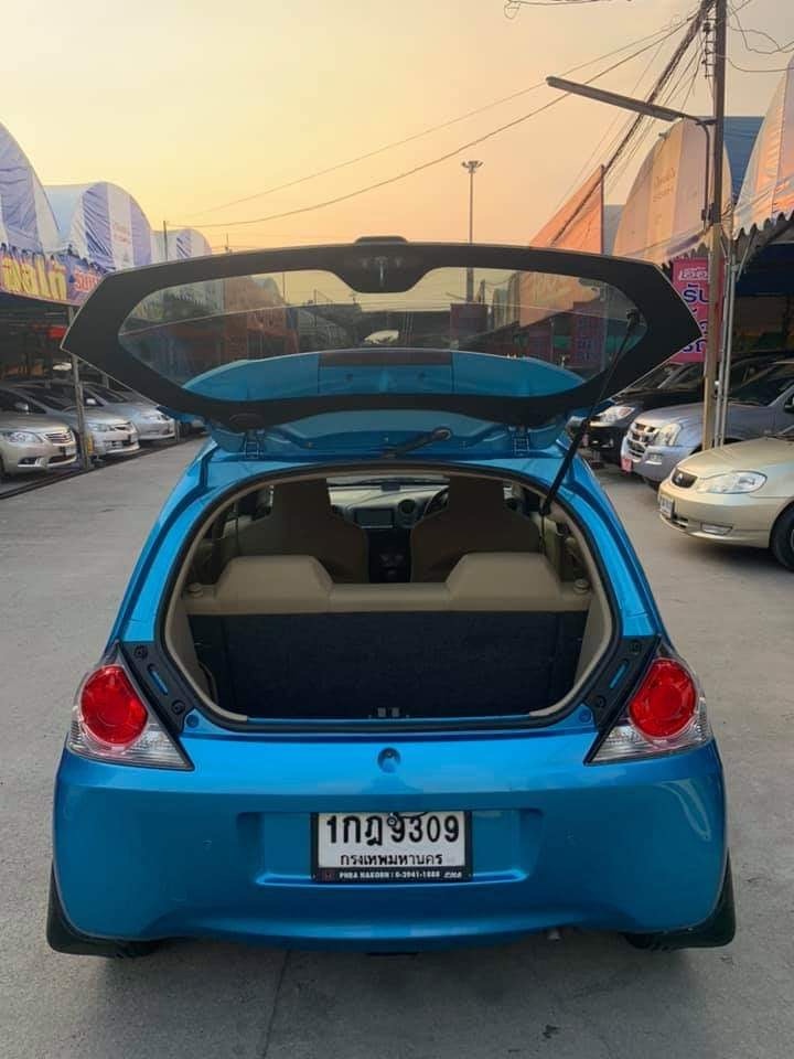 Honda Brio ปี 2012 สีฟ้า (รูปที่ 17)