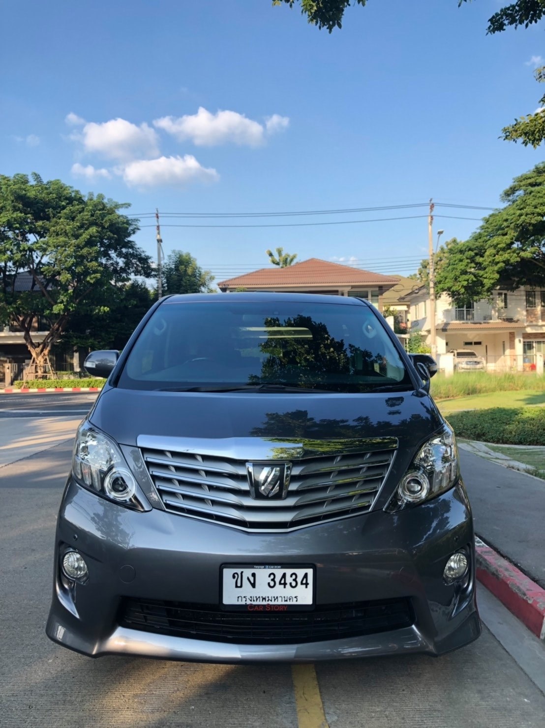 Toyota Alphard ปี 2011 สีเทา (รูปที่ 15)