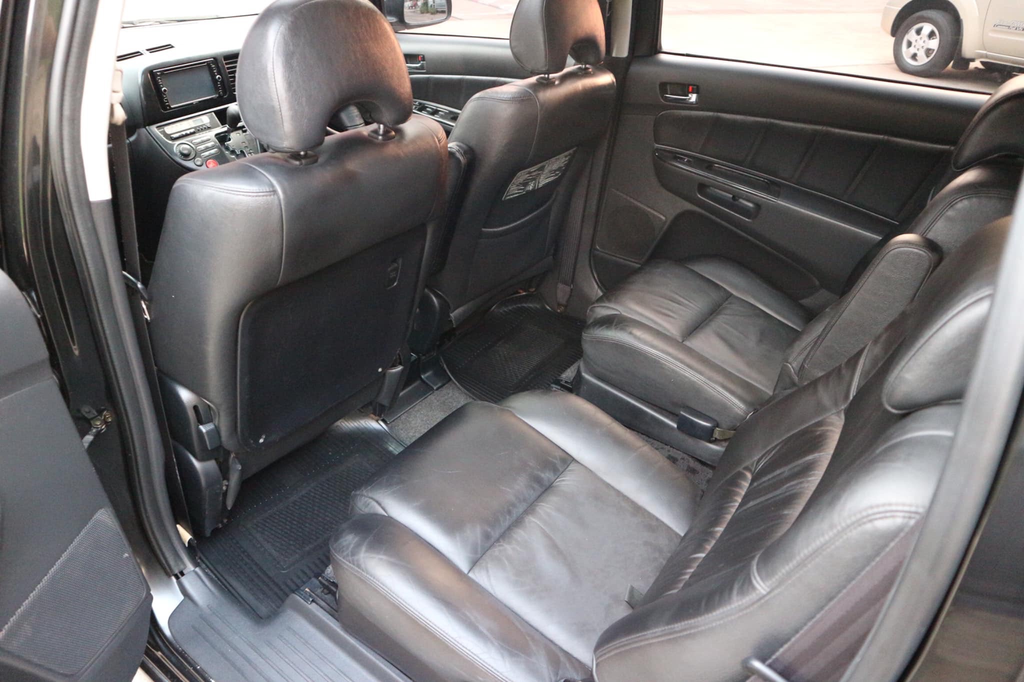 Toyota Wish ปี 2005 สีดำ (รูปที่ 8)
