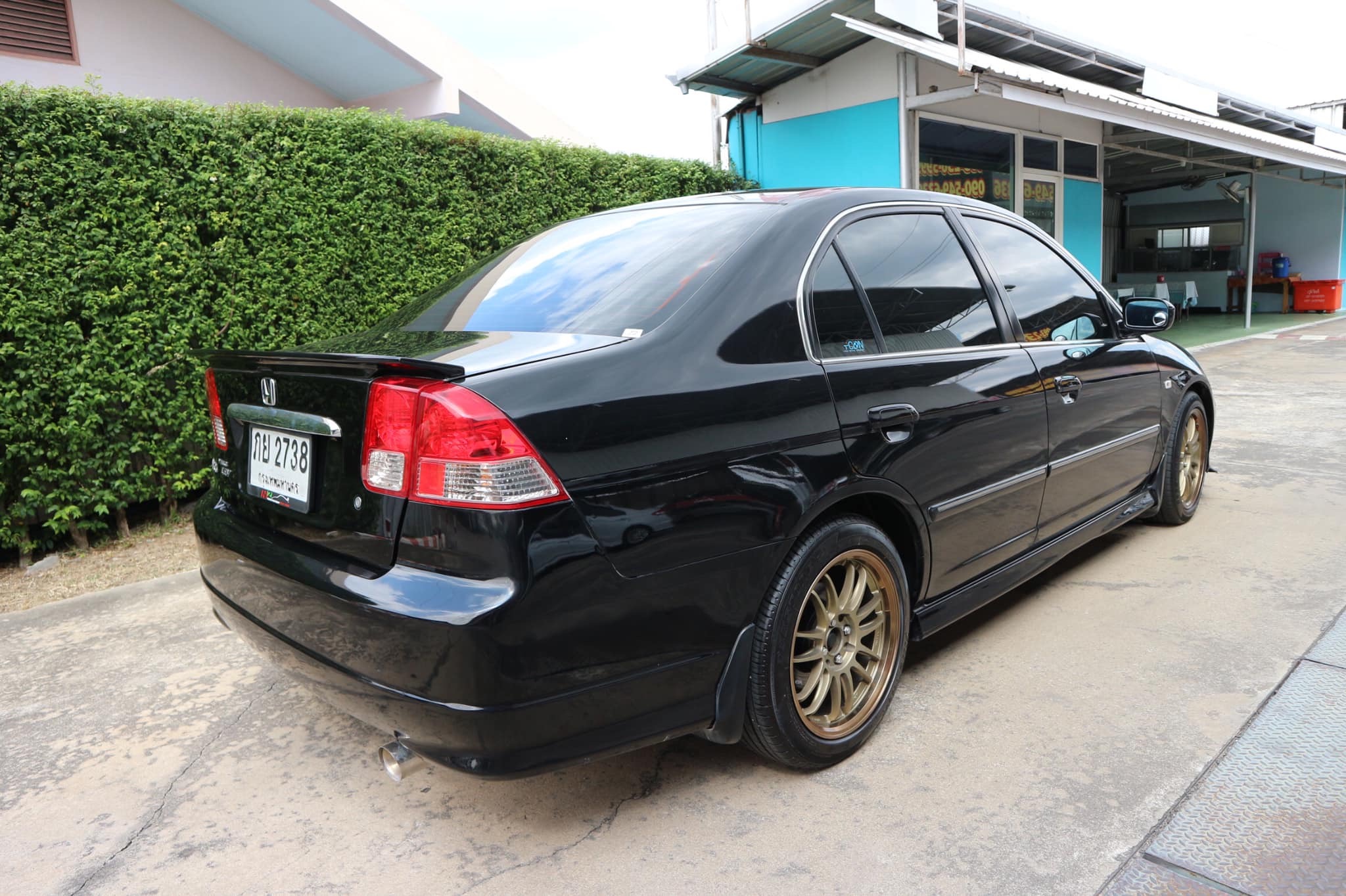 Honda Civic ES (Dimension) โฉม ตาเหยี่ยว ปี 2005 สีดำ (รูปที่ 4)