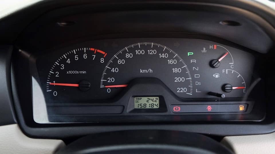 Mitsubishi Lancer Cedia ปี 2010 สีเงิน (รูปที่ 8)