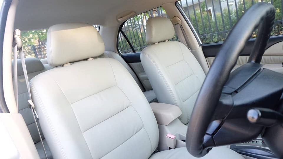 Mitsubishi Lancer Cedia ปี 2010 สีเงิน (รูปที่ 5)