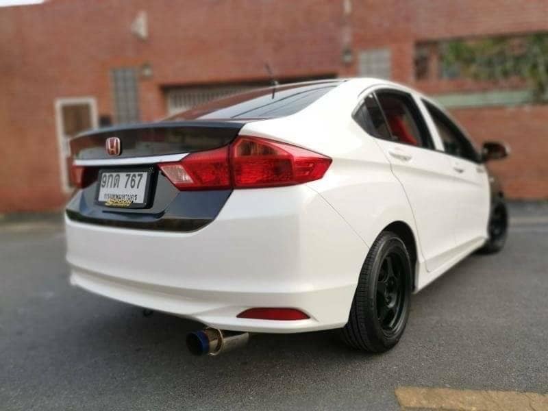 Honda City ปี 2015 สีขาว (รูปที่ 6)