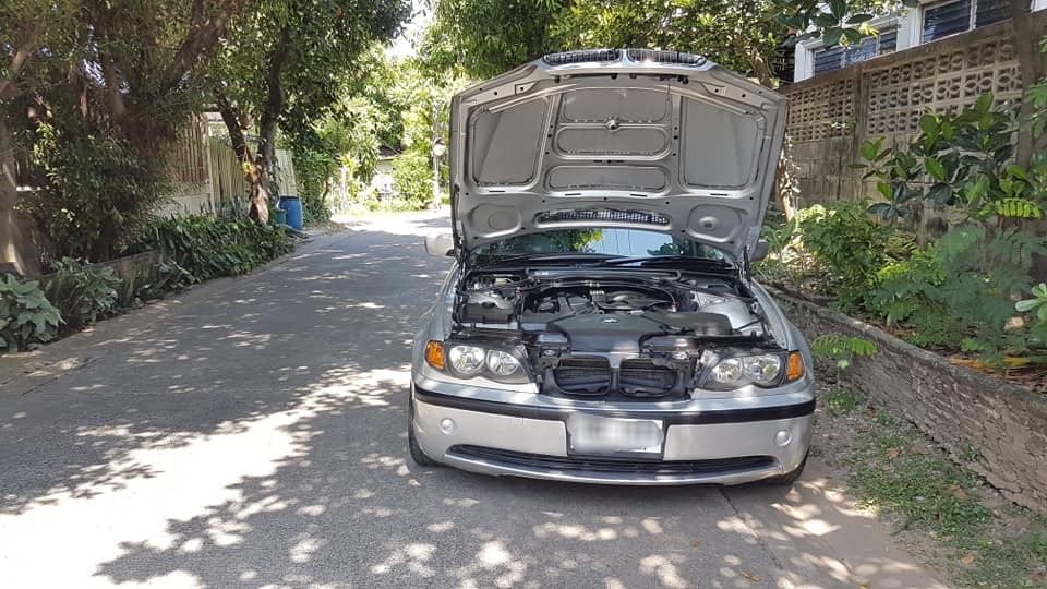 BMW 3 Series E46 318i ปี 2005 สีเงิน (รูปที่ 3)