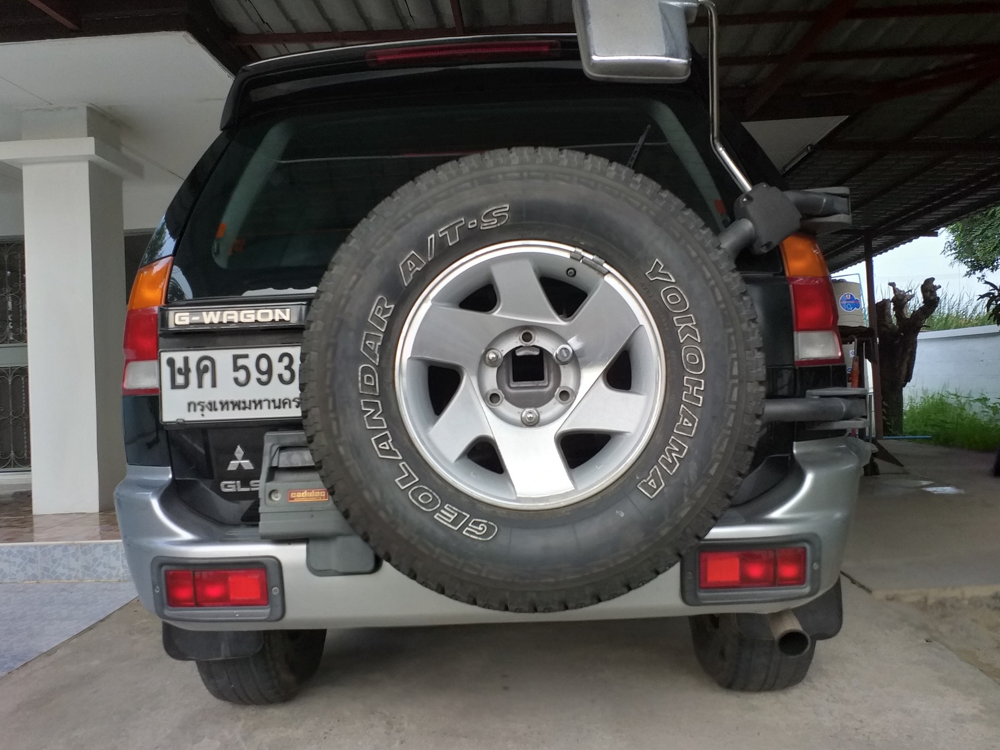 Mitsubishi strada G-wagon 2003 สีดำ 4wd (รูปที่ 9)