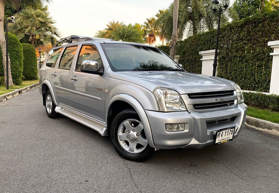 Thairung Adventure Master ปี 2004 สีเงิน