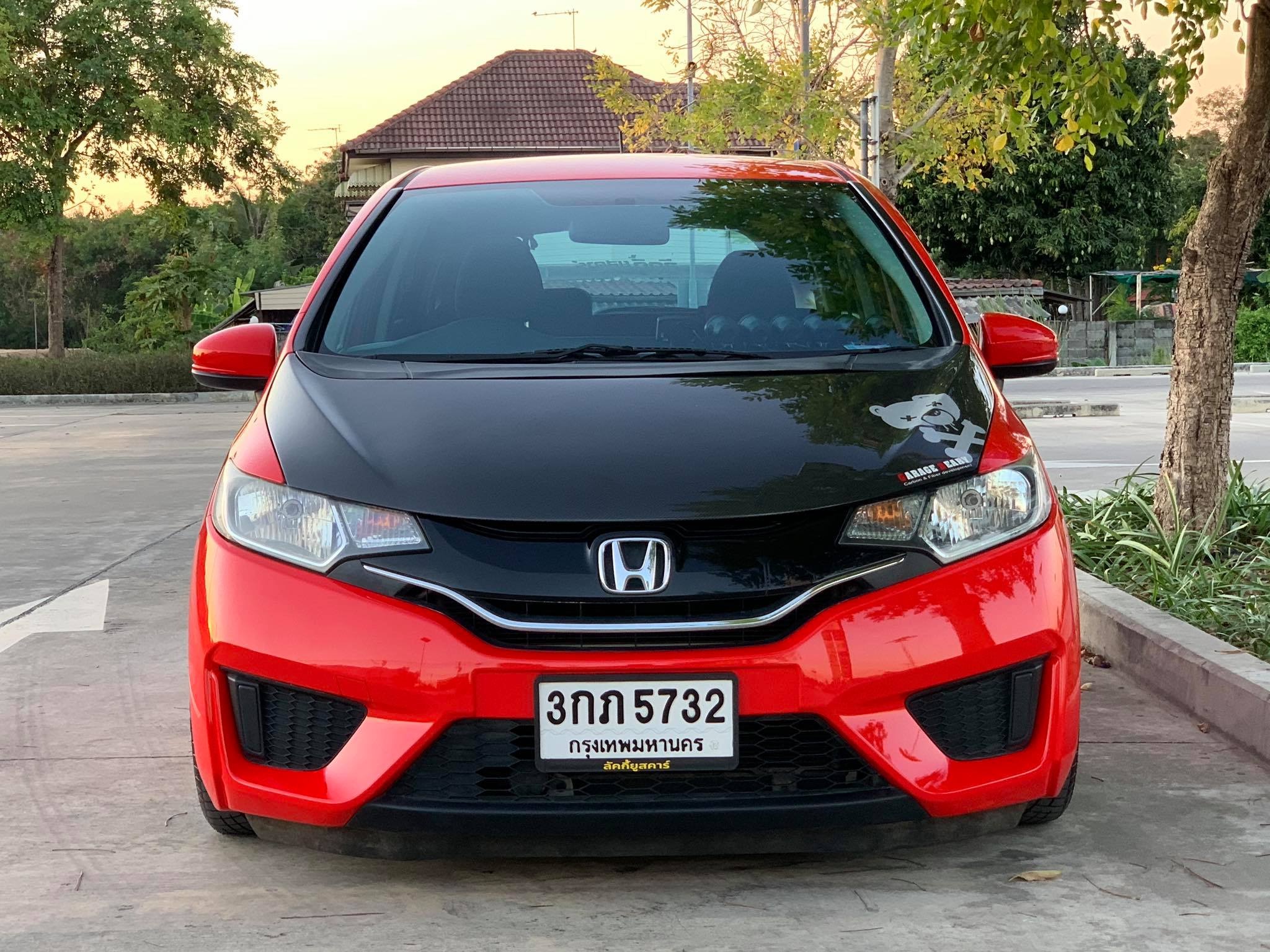 Honda Jazz GK ปี 2015 สีแดง (รูปที่ 7)