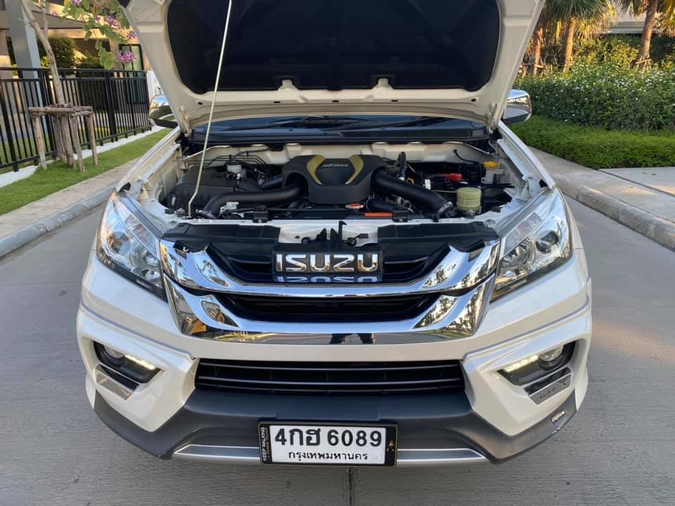 Isuzu MU-X ปี 2016 สีขาว (รูปที่ 18)