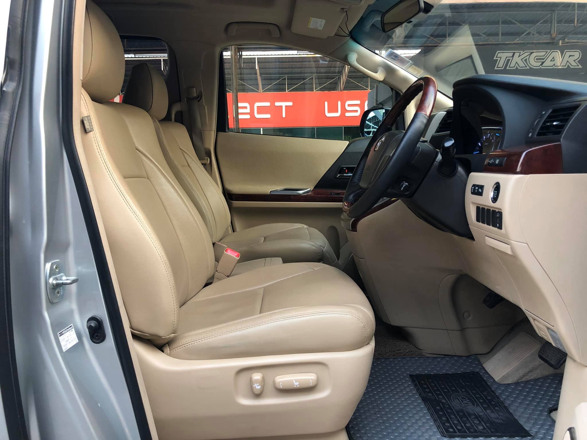 Toyota Alphard ปี 2009 สีเงิน (รูปที่ 7)