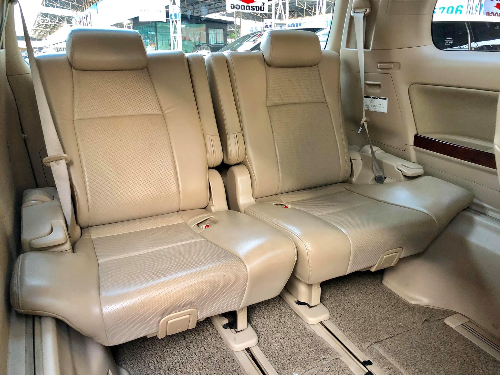 Toyota Alphard ปี 2009 สีเงิน (รูปที่ 11)