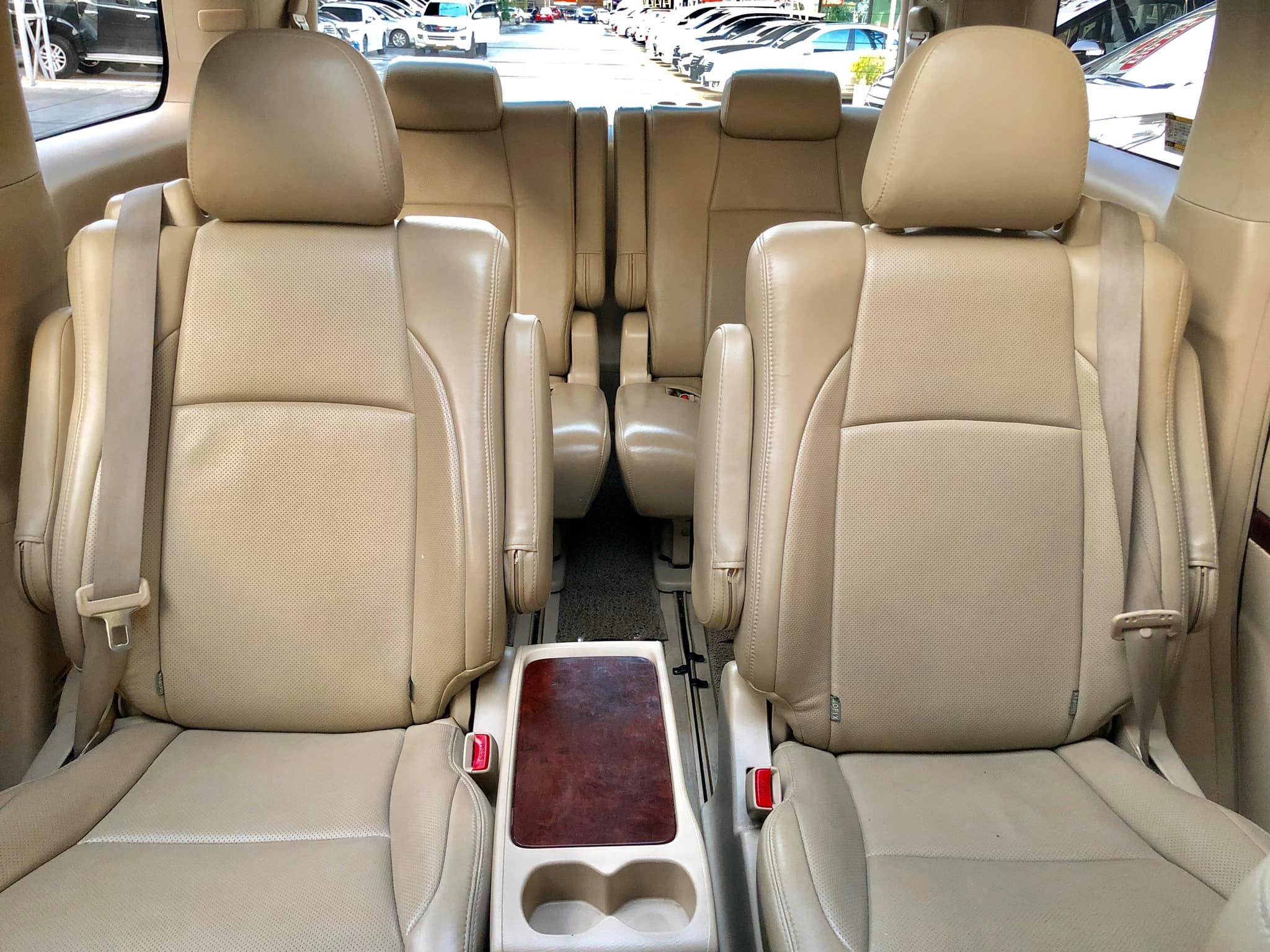 Toyota Alphard ปี 2009 สีเงิน (รูปที่ 12)