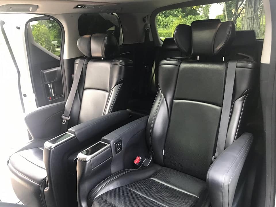 Toyota Alphard ปี 2016 สีขาว (รูปที่ 7)