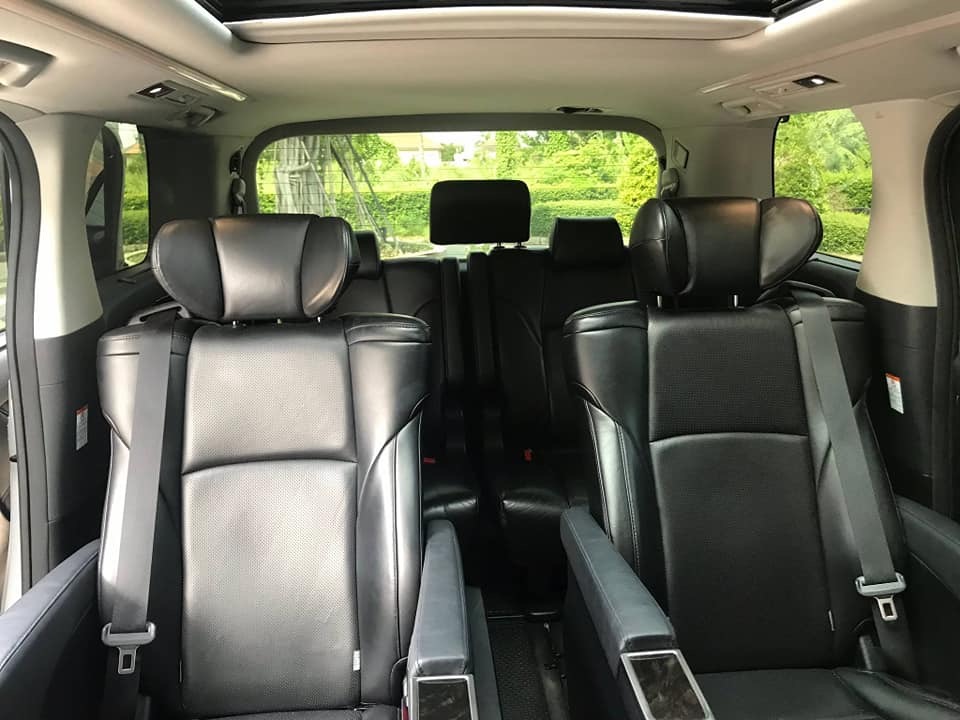 Toyota Alphard ปี 2016 สีขาว (รูปที่ 9)