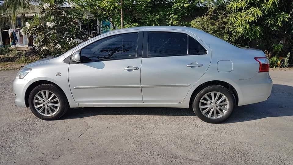 Toyota Vios ปี 2012 สีเงิน (รูปที่ 3)
