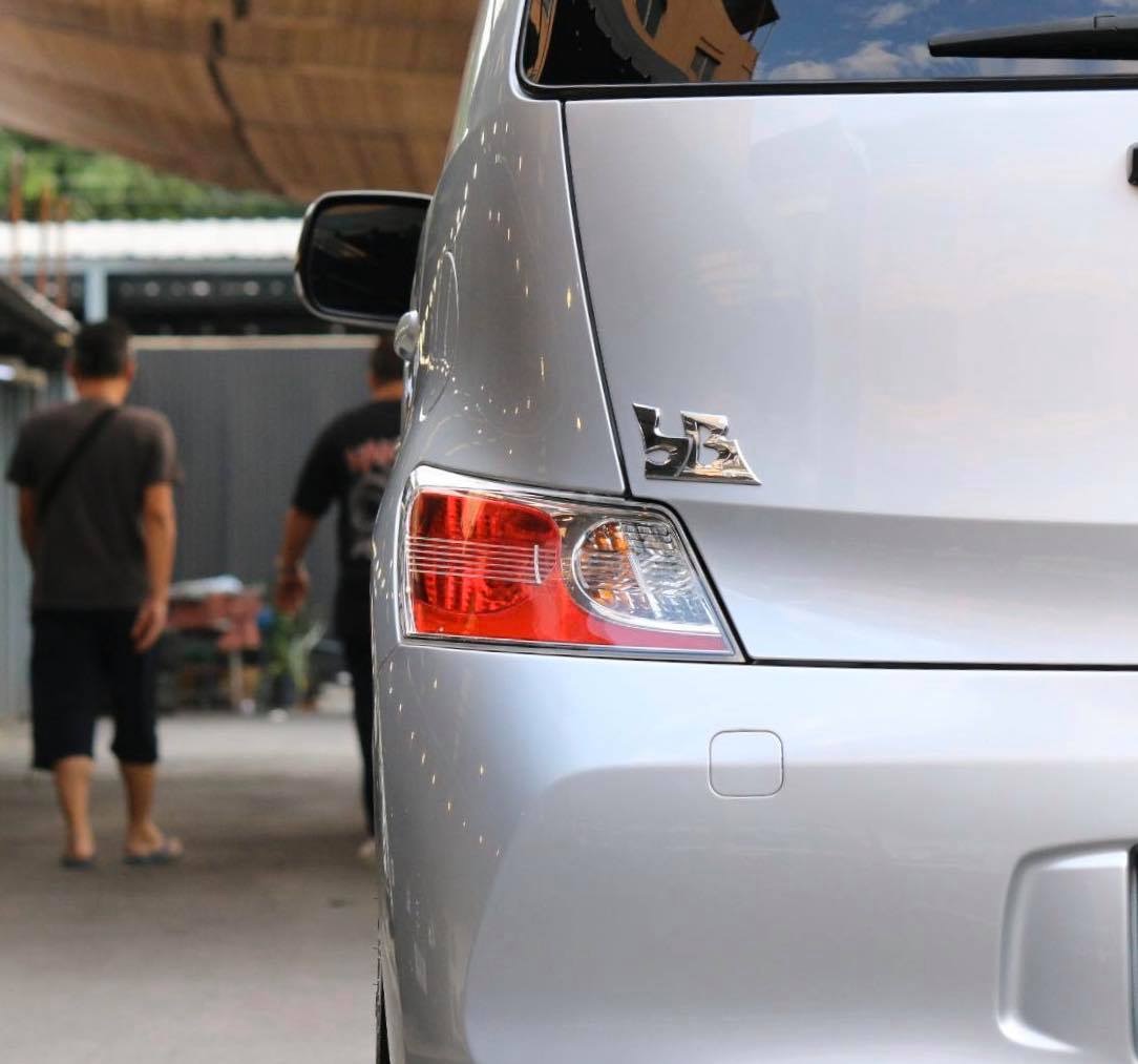 Toyota bB ปี 2011 สีเงิน (รูปที่ 7)