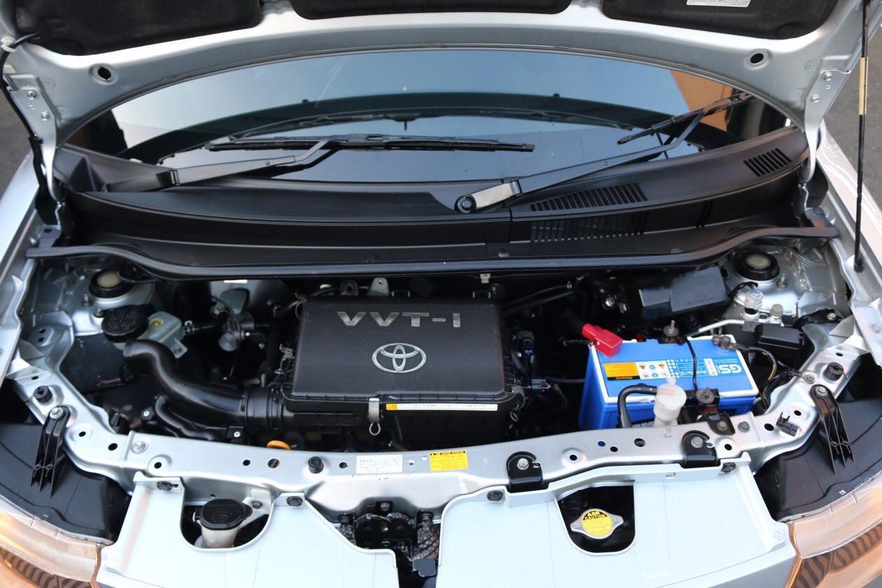 Toyota bB ปี 2011 สีเงิน (รูปที่ 19)