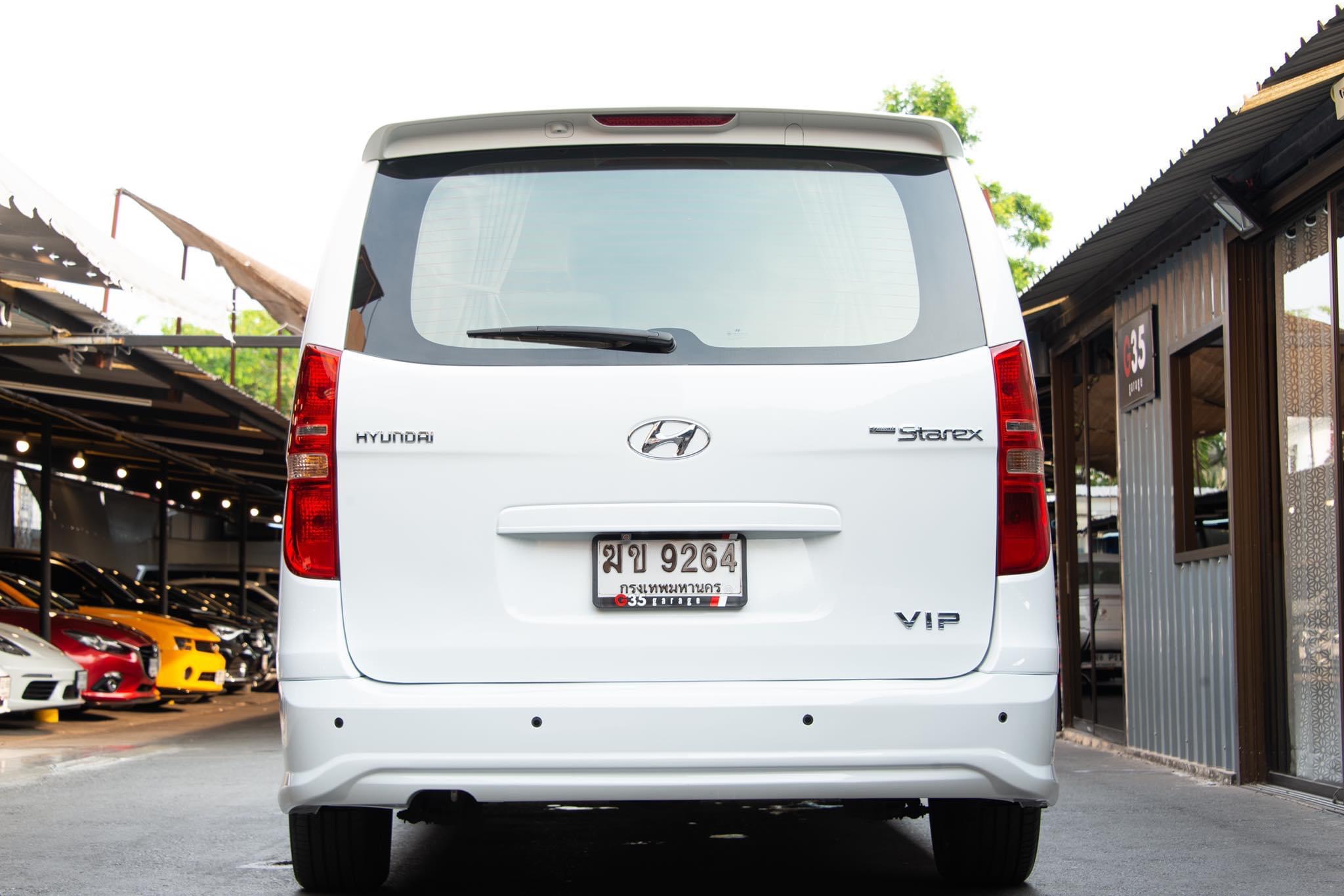 Hyundai Grand Starex ปี 2011 สีขาว (รูปที่ 4)