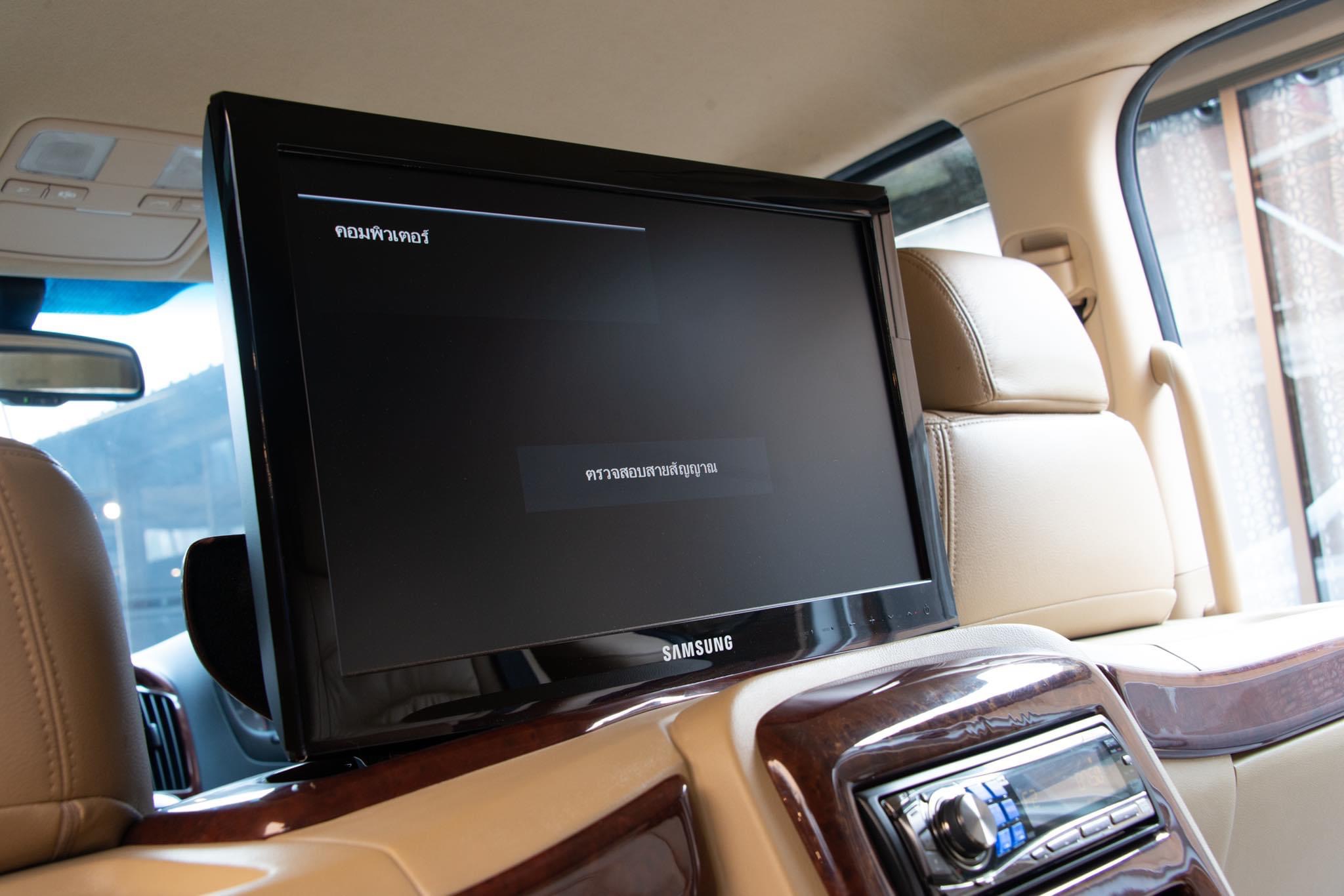 Hyundai Grand Starex ปี 2011 สีขาว (รูปที่ 21)