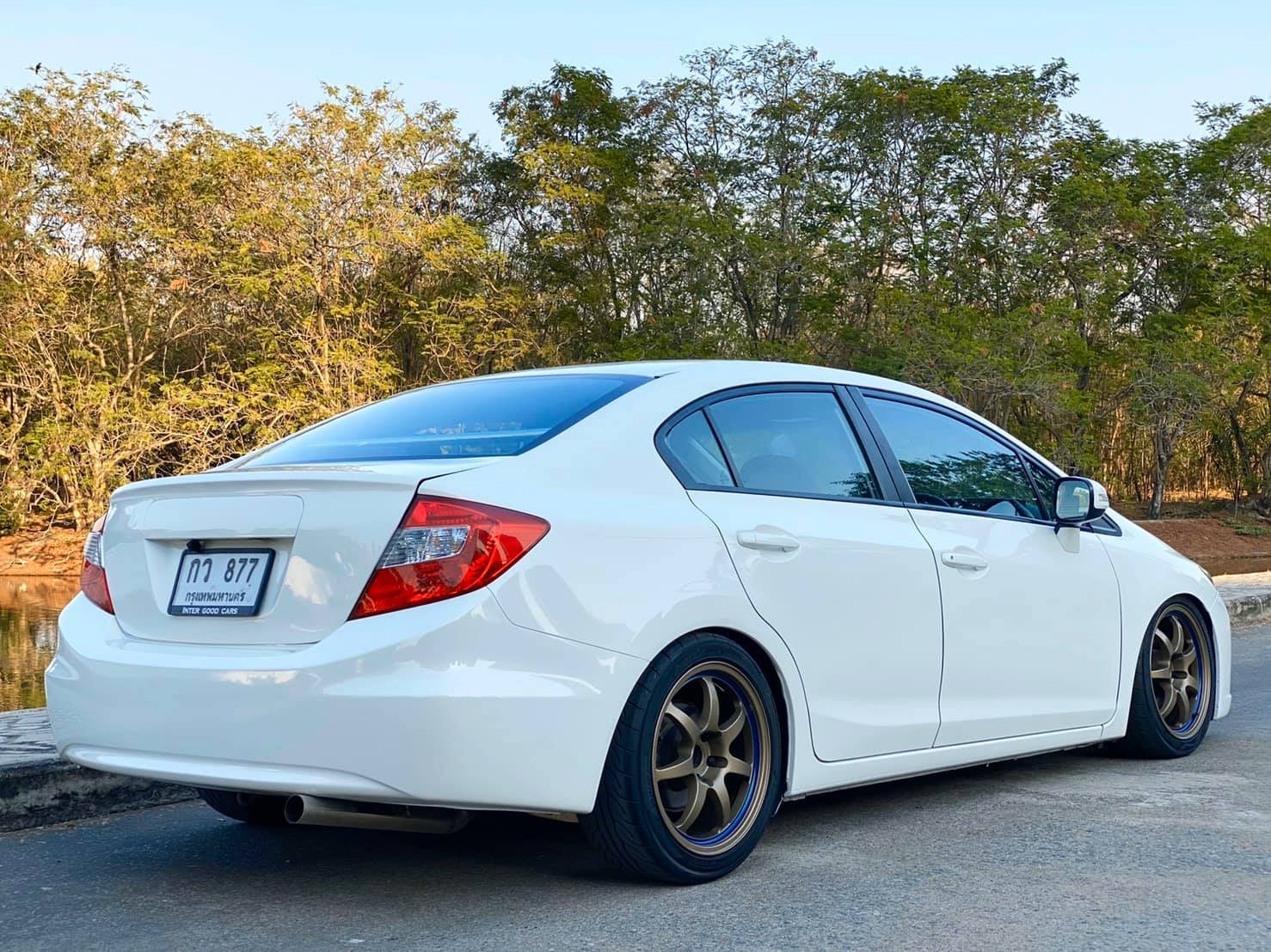 Honda Civic FB ปี 2014 สีขาว (รูปที่ 11)