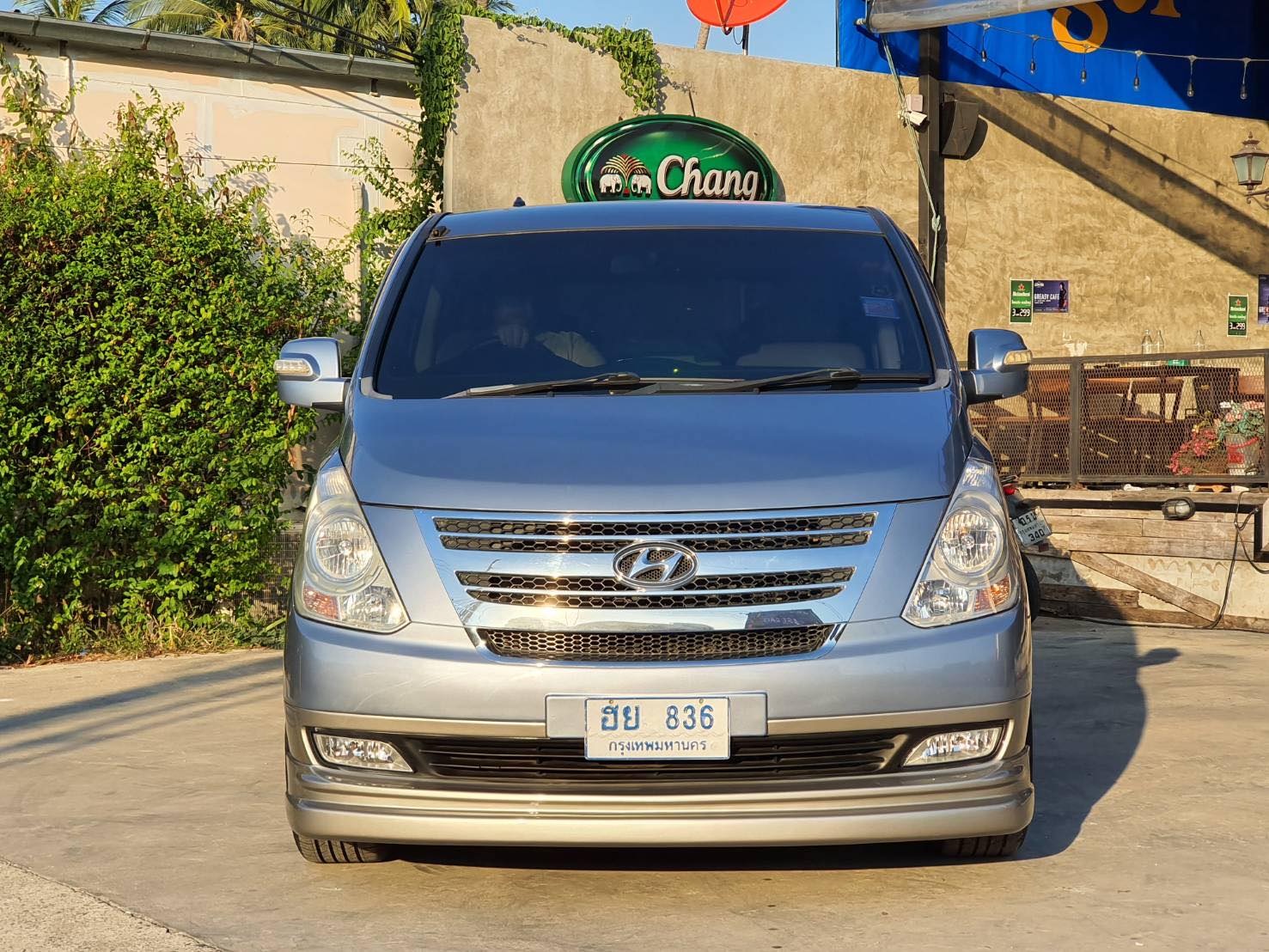 Hyundai H-1 ปี 2008 สีฟ้า (รูปที่ 2)