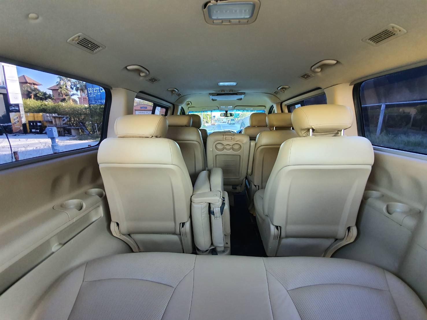 Hyundai H-1 ปี 2008 สีฟ้า (รูปที่ 11)