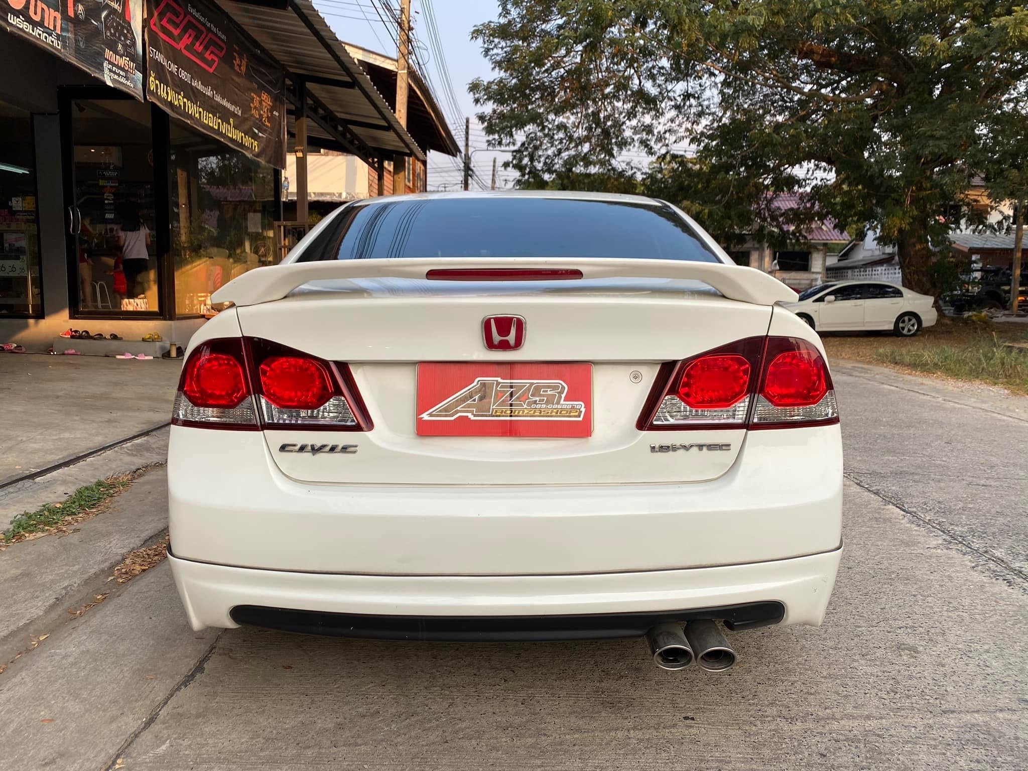 Honda Civic FD ปี 2012 สีขาว (รูปที่ 8)