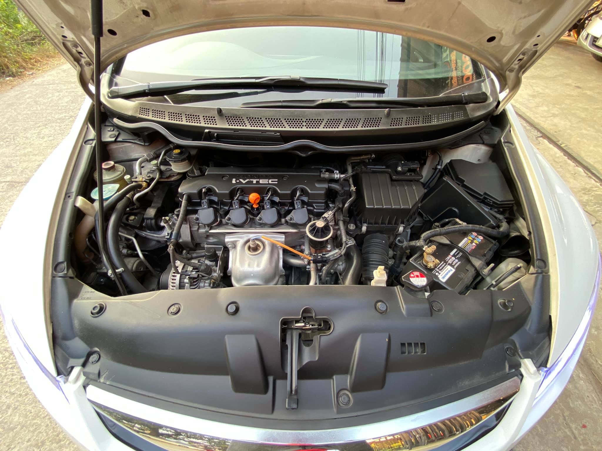Honda Civic FD ปี 2012 สีขาว (รูปที่ 15)