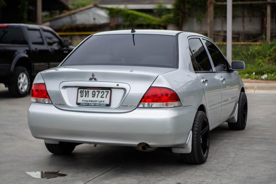 Mitsubishi Lancer Cedia ปี 2007 สีเงิน