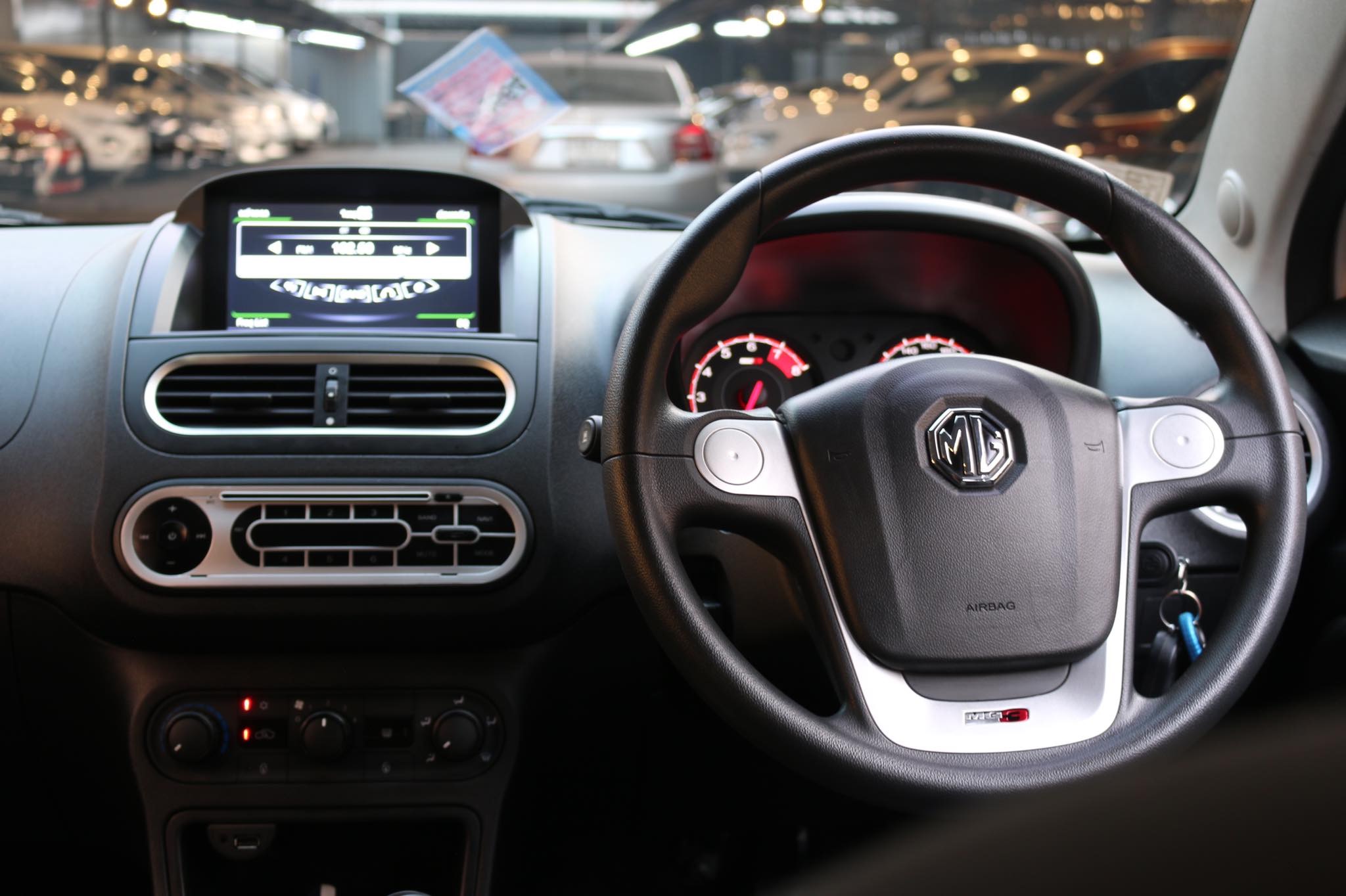 MG รุ่น MG3 X แฮทชแบ๊ค 5 ประตู ปี 2016 (รูปที่ 11)