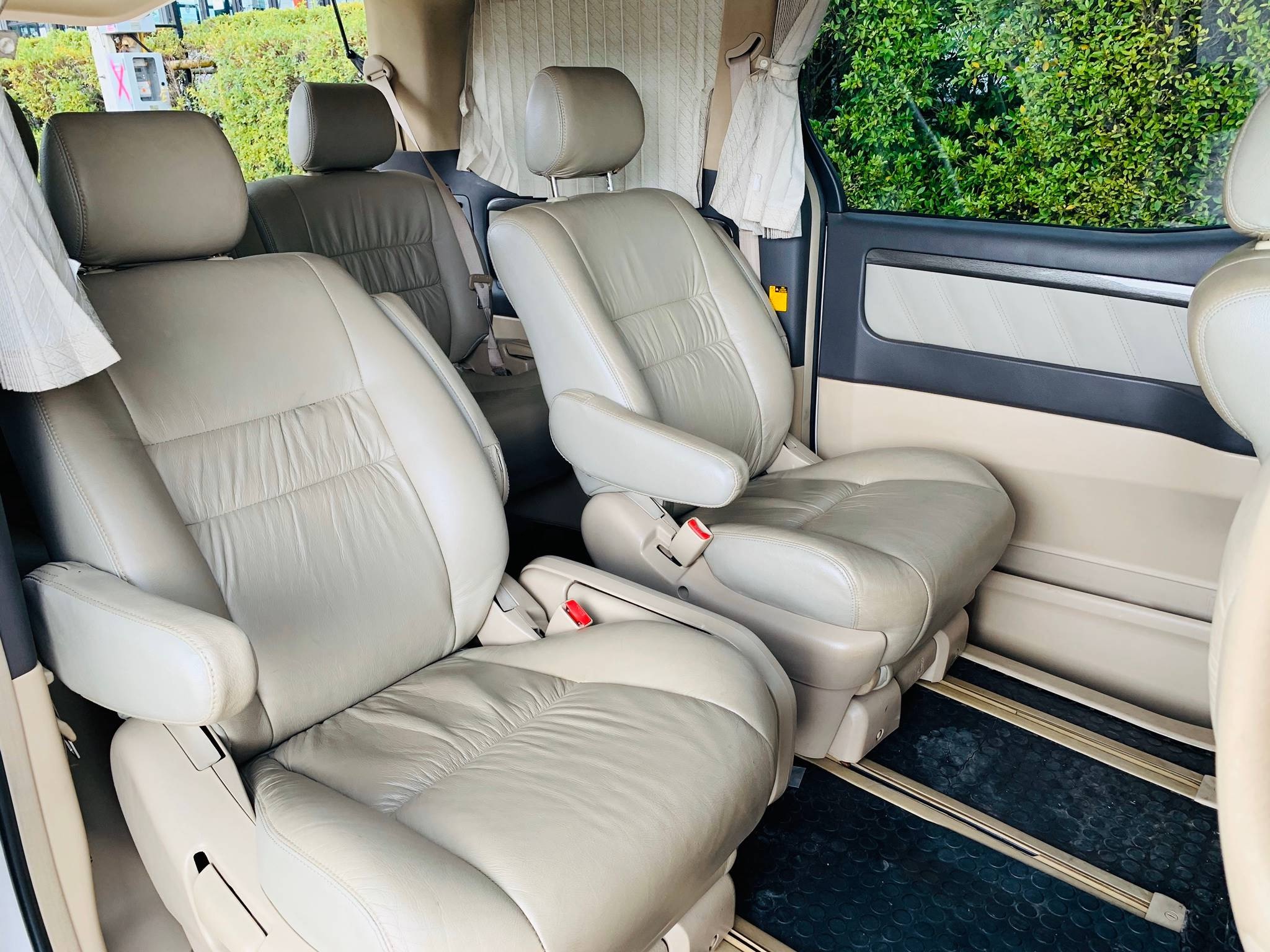 Toyota Alphard ปี 2008 สีขาว (รูปที่ 3)