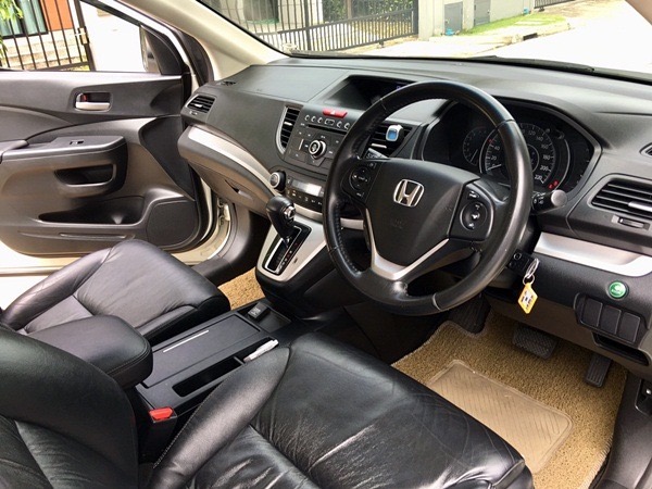 Honda CR-V ปี 2014 สีขาว (รูปที่ 6)