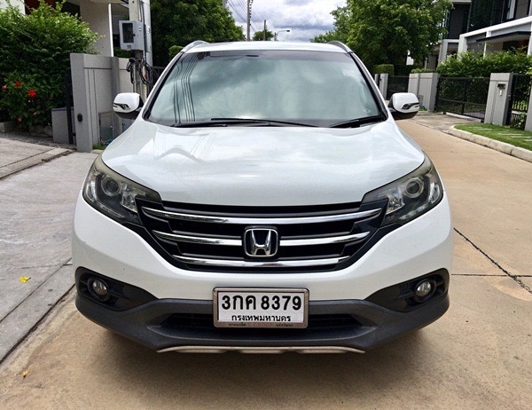 Honda CR-V ปี 2014 สีขาว