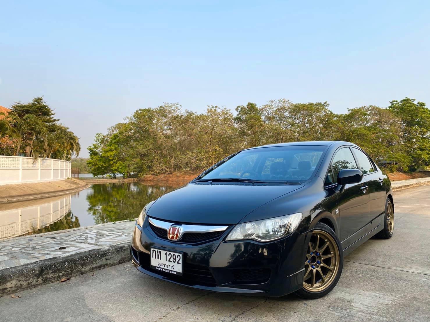 Honda Civic FD ปี 2010 สีดำ (รูปที่ 2)