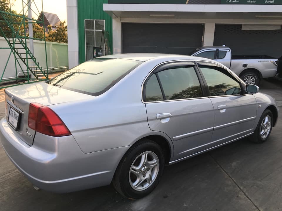 Honda Civic ES (Dimension) ปี 2002 สีเงิน (รูปที่ 5)