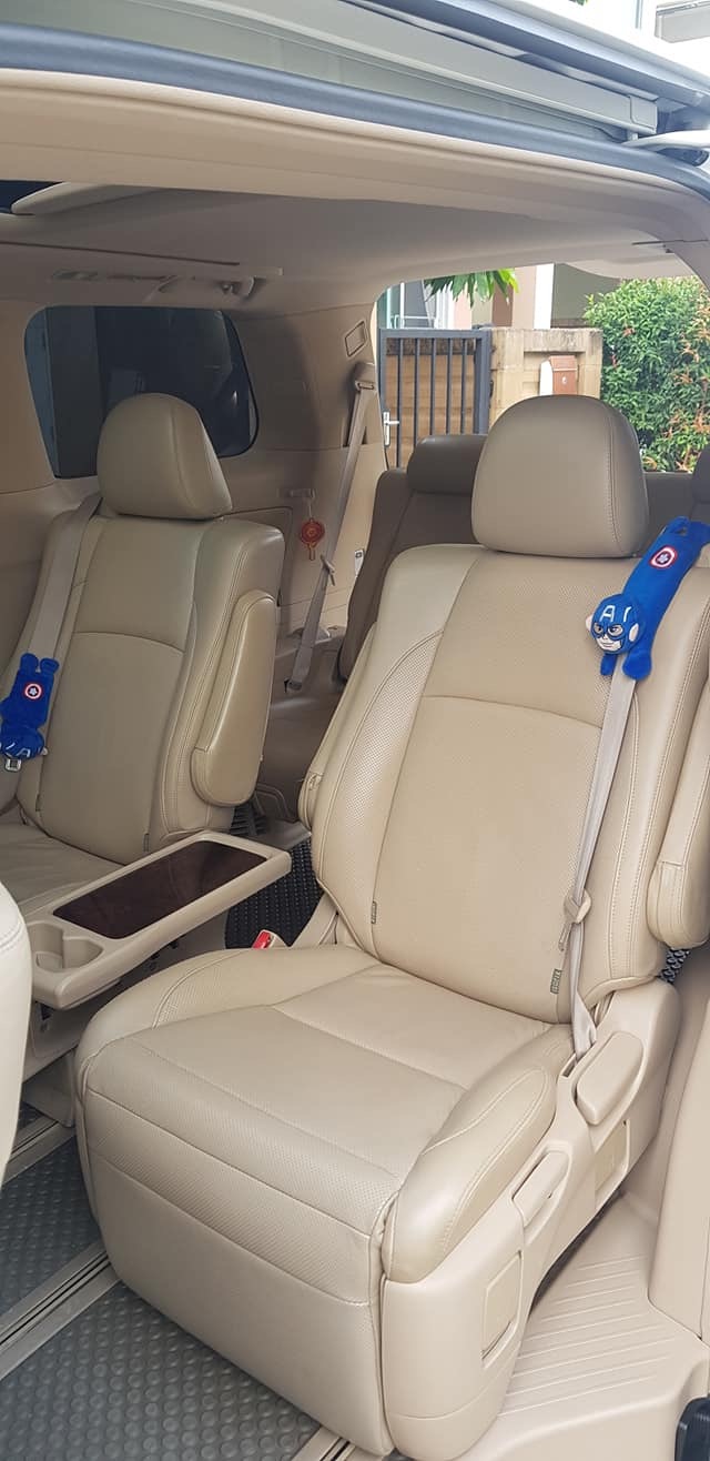 Toyota Vellfire ปี 2012 สีขาว (รูปที่ 14)