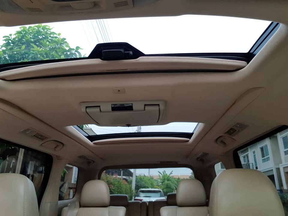 Toyota Vellfire ปี 2012 สีขาว (รูปที่ 15)