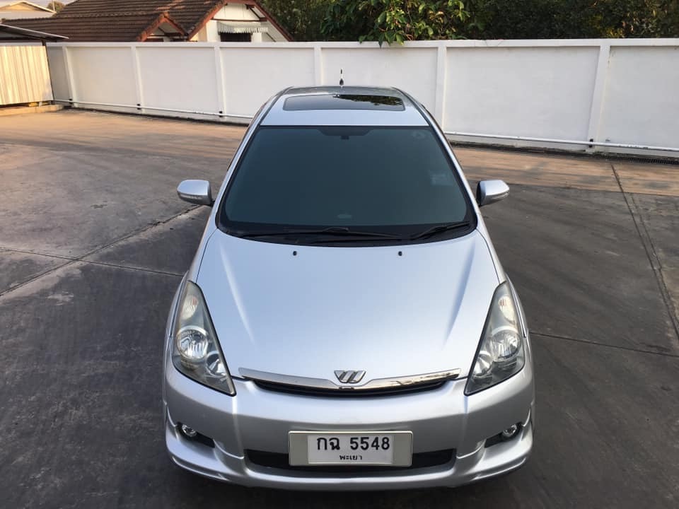 Toyota Wish ปี 2004 สีเงิน (รูปที่ 2)