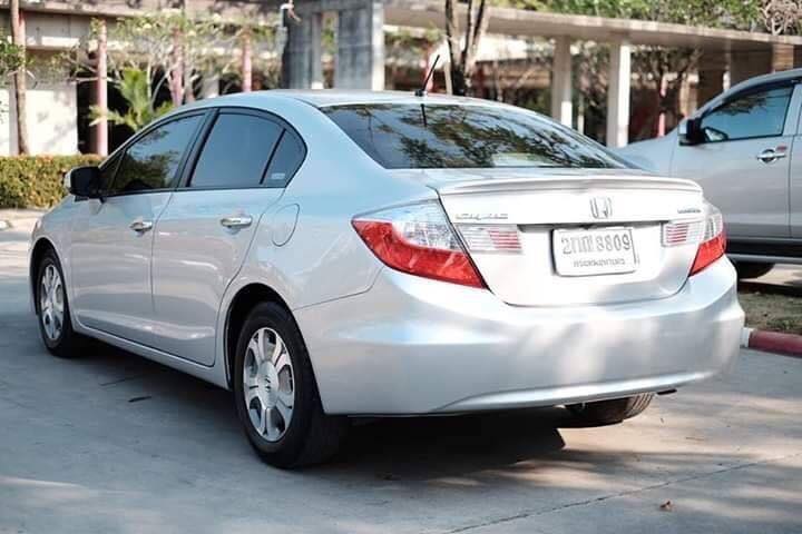 Honda Civic FB ปี 2013 สีเทา (รูปที่ 3)