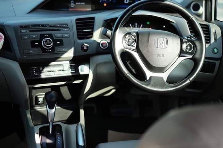 Honda Civic FB ปี 2013 สีเทา (รูปที่ 5)