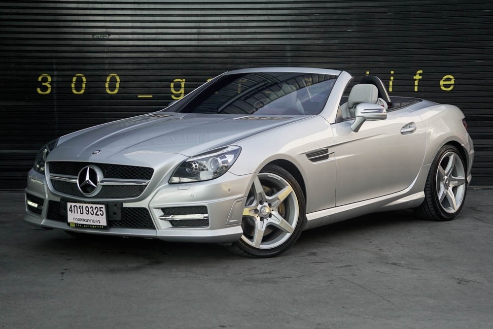 Mercedes-Benz SLK-Class R172 SLK200 ปี 2011 สีเงิน