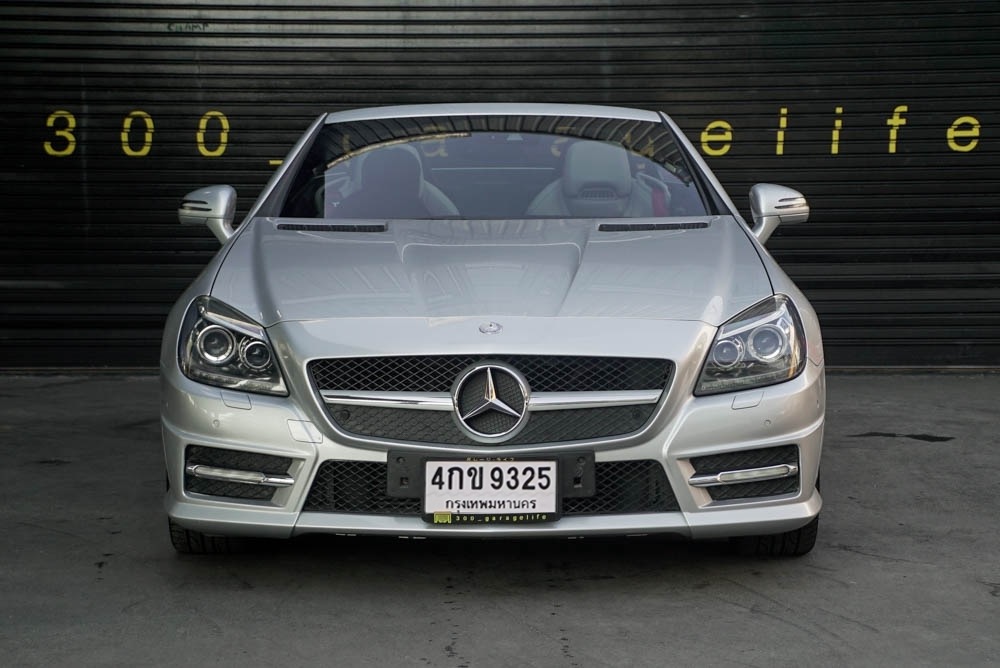 Mercedes-Benz SLK-Class R172 SLK200 ปี 2011 สีเงิน