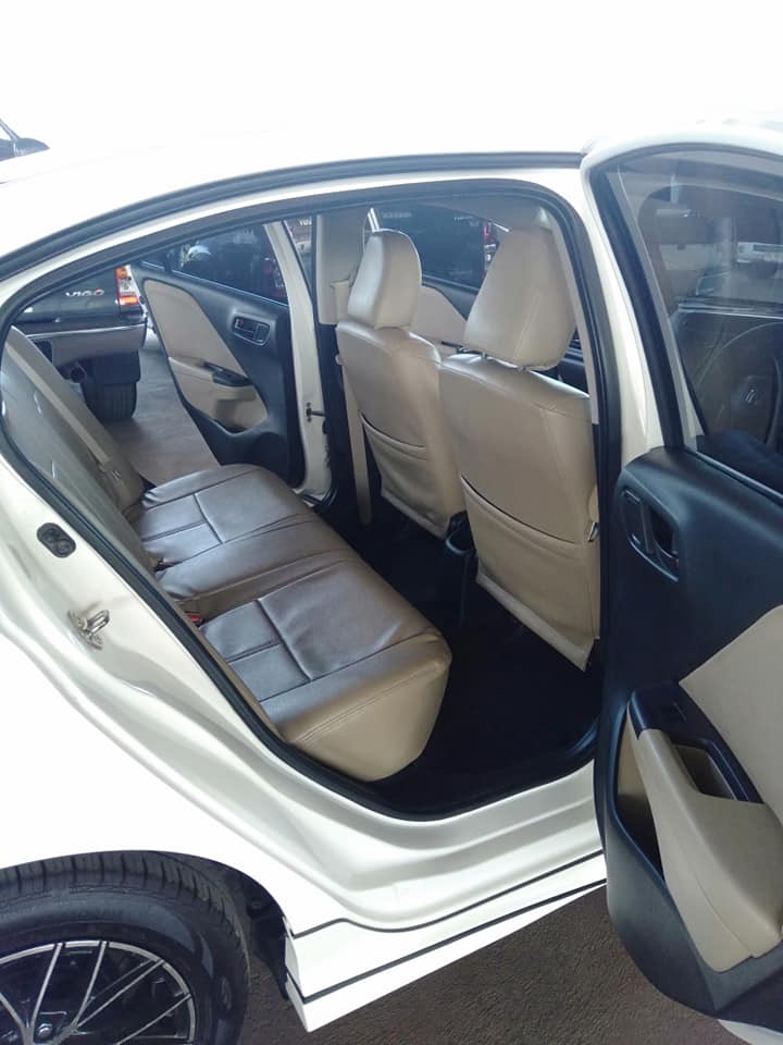 Honda City ปี 2014 สีเงิน (รูปที่ 10)