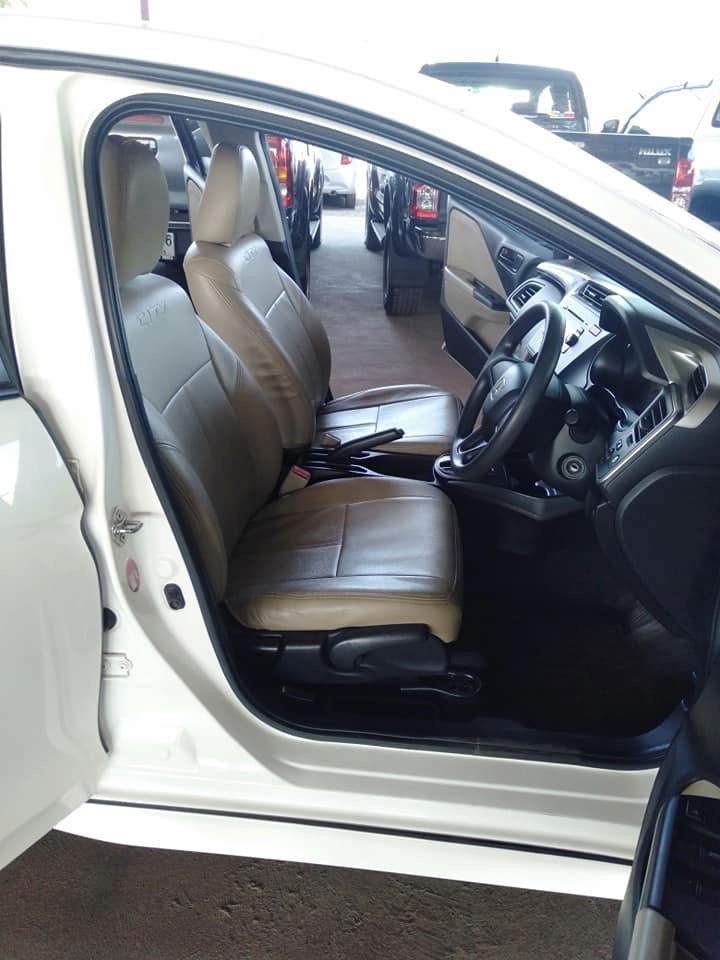 Honda City ปี 2014 สีเงิน (รูปที่ 7)